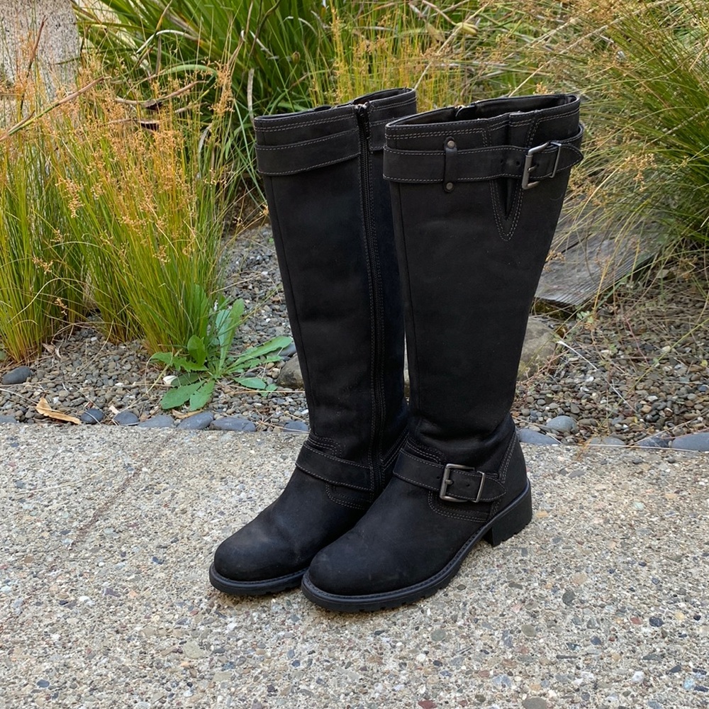 Clarks boots
